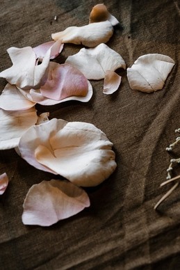 为什么不能铺灰色床单 为什么不能用灰色的床单？