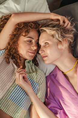 第一次见男方父母穿什么 第一次见男方家长穿什么比较好啊？