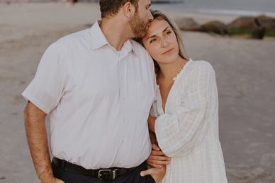 新娘出场主持词 结婚仪式主持人词