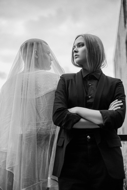 订婚事宜如何商量 男方家长初次去女方家商量定亲怎么谈?