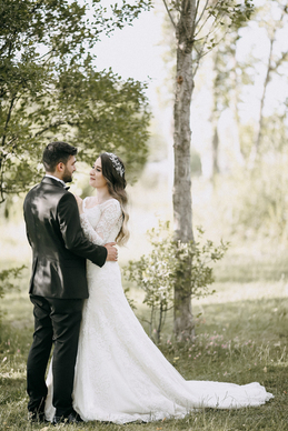 如何确认是否出席婚礼 怎么问朋友们来不来参加婚礼?