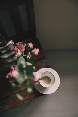 女人25岁结婚早不早 女生25岁结婚早吗