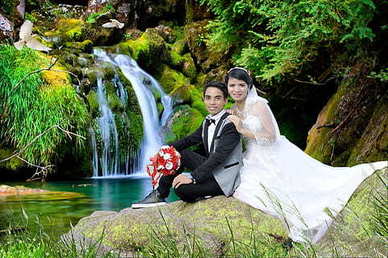 短发怎么盘新娘头