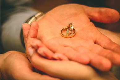 我想找一个场景向女朋友求婚 你见过最浪漫、创意的求婚场景是怎样的？