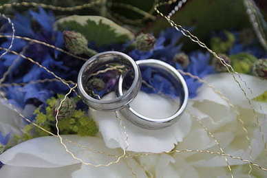 结婚证补办需要体检吗 结婚证需要体检吗？