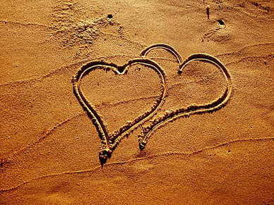 结婚发请帖需要买糖果吗