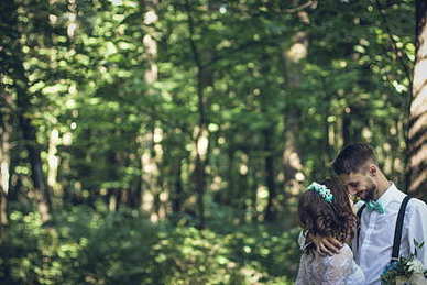 男人比女人小8岁可以结婚吗 男人比女人小八岁,如果想结婚这事靠谱么?