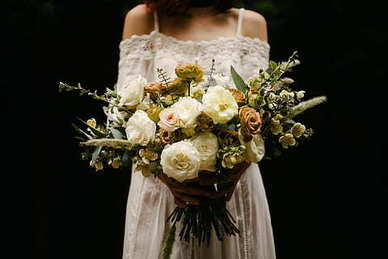 结婚可以穿便装吗 结婚那天要一套便装吗？什么时候穿