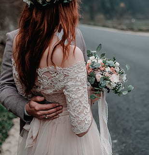 结婚喂新娘面条说什么 给新娘子喂饭说什么话语