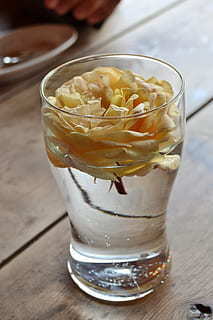 答谢宴穿婚纱可以吗 婚礼答谢宴新娘可以穿着婚纱参加吗?