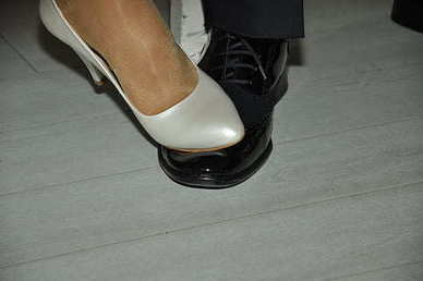 儿子结婚母亲穿什么衣服 儿子结婚妈妈穿什么服装最合适