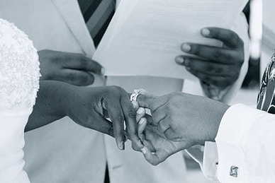 白色西装全身搭配图片女生