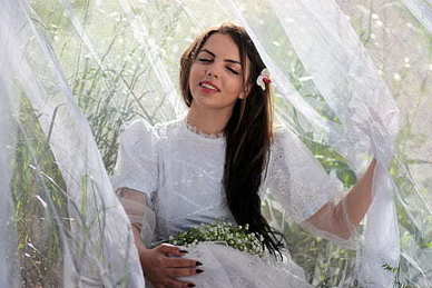 接新娘恶搞新郎的点子 接新娘时怎么整新郎伴娘堵门创意问题大全