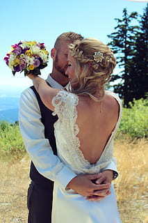 年轻人结婚送什么礼物有意义 现在年轻人结婚，送什么东西好？