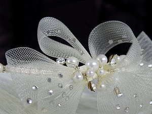 草坪婚礼场地布置效果图 婚礼现场布置价格是多少