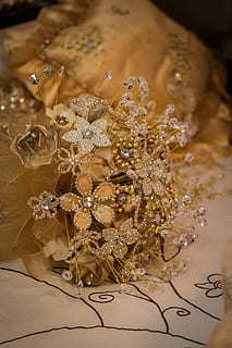 结婚给新郎什么样出题 新婚给新郎怎么出题,才让他取走新娘？