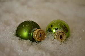 一个伴娘结婚怎么堵门 结婚时男方敲门伴娘要怎么堵门