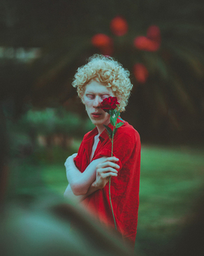 没有伴娘服当伴娘要穿什么 如果当伴娘没有伴娘服,秋天穿什么