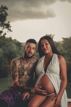 结婚胸花谁买 结婚是男方买胸花还是女方买