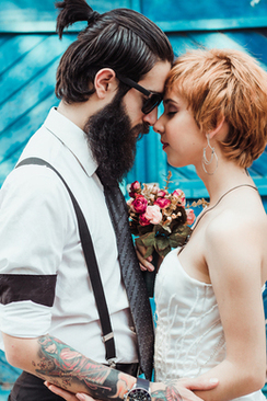 男的非要买个情趣用品 男人喜欢买情趣用品是不是心理问题_问一问