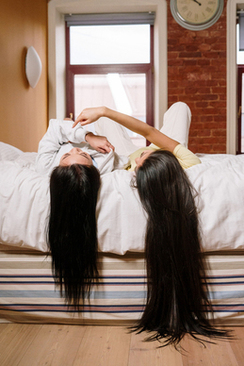 参加回门宴穿什么衣服 结婚与回门宴新娘需要几套服装最好呢？