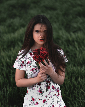 披着头发的新娘发型 结婚新娘发型为什么不能披着?