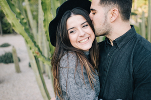 婚礼新郎新娘唱的歌曲 求一首婚礼上新郎新娘对唱的歌