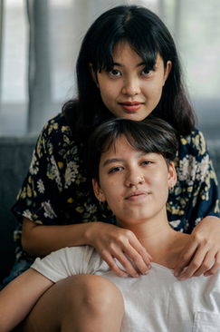 结婚请帖带家属怎么写 请对方夫妻双方,结婚请帖要怎么写