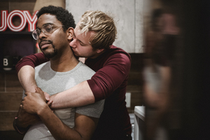 去男方家结婚爸妈要带些什么 第一次去男朋友家见父母要带什么