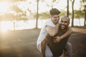 结婚酒怎么通知 结婚请人吃酒怎么通知