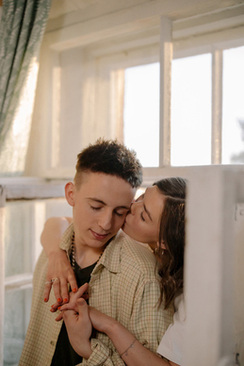 婚庆公司开业送什么礼物好 公司开业送什么礼物好