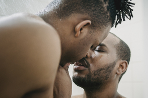 西装外套怎么挑 如何挑选西装外套