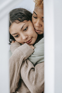 嫁女儿请柬怎么写范文 女儿结婚请帖怎么写