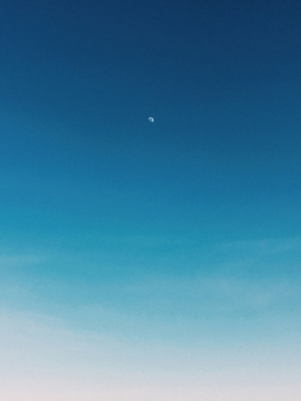 新郎带领结伴郎带什么 结婚伴郎带什么颜色领结