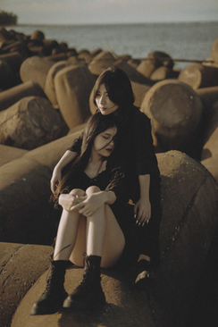 婚车头车谁开 都谁座头车婚车？