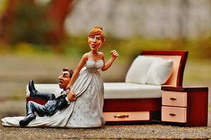 钻石怎么挑款式 如何挑选钻戒?