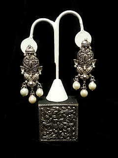 气球为什么会飞 氢气球为什么会飞