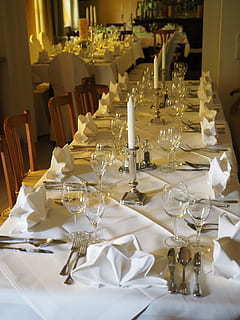 结婚红纱怎么打成花球 纱幔花球制作方法