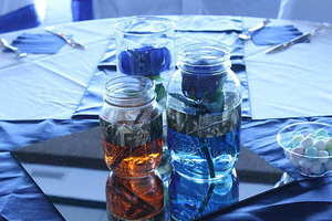 灯光下的玉里面是什么样的 真玉和假玉在灯光下有啥区别？