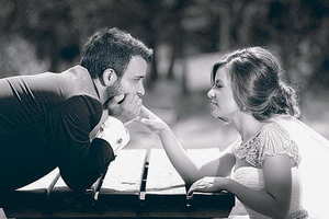 婚礼布置10000的效果图 婚礼现场布置一万左右是什么样