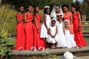 订婚宴上双方亲戚怎么做 订婚宴双方父母怎么坐_问一问