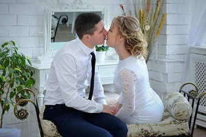 娶亲回来路上怎么玩新郎