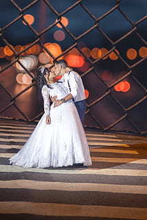 朋友结婚可以送红酒吗 朋友结婚送红酒合适吗