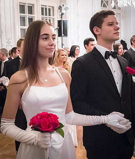 度蜜月什么时候去 度蜜月什么时候去