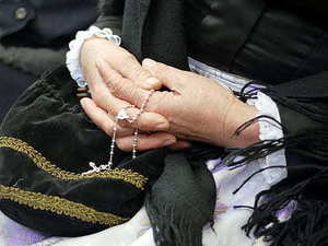 办个中式婚礼大概多少钱 想办一场中式婚礼，大概费用是多少