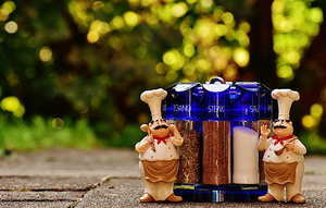 中西式婚礼一套下来的价格 一场完整的西式婚礼需要花多少钱?