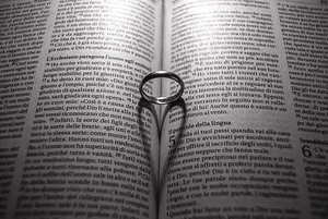 结婚后老公不交钱也不管我