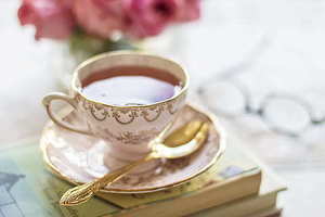 订婚礼单的正规写法格式 怎么写订婚礼单 订婚礼单格式