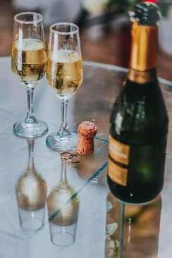 婚礼桌数怎么确定 婚礼上如何确定桌数?