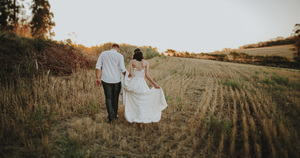 适合胖新娘的婚纱发型图片 胖女孩适合什么婚纱适合胖人穿的婚纱图片